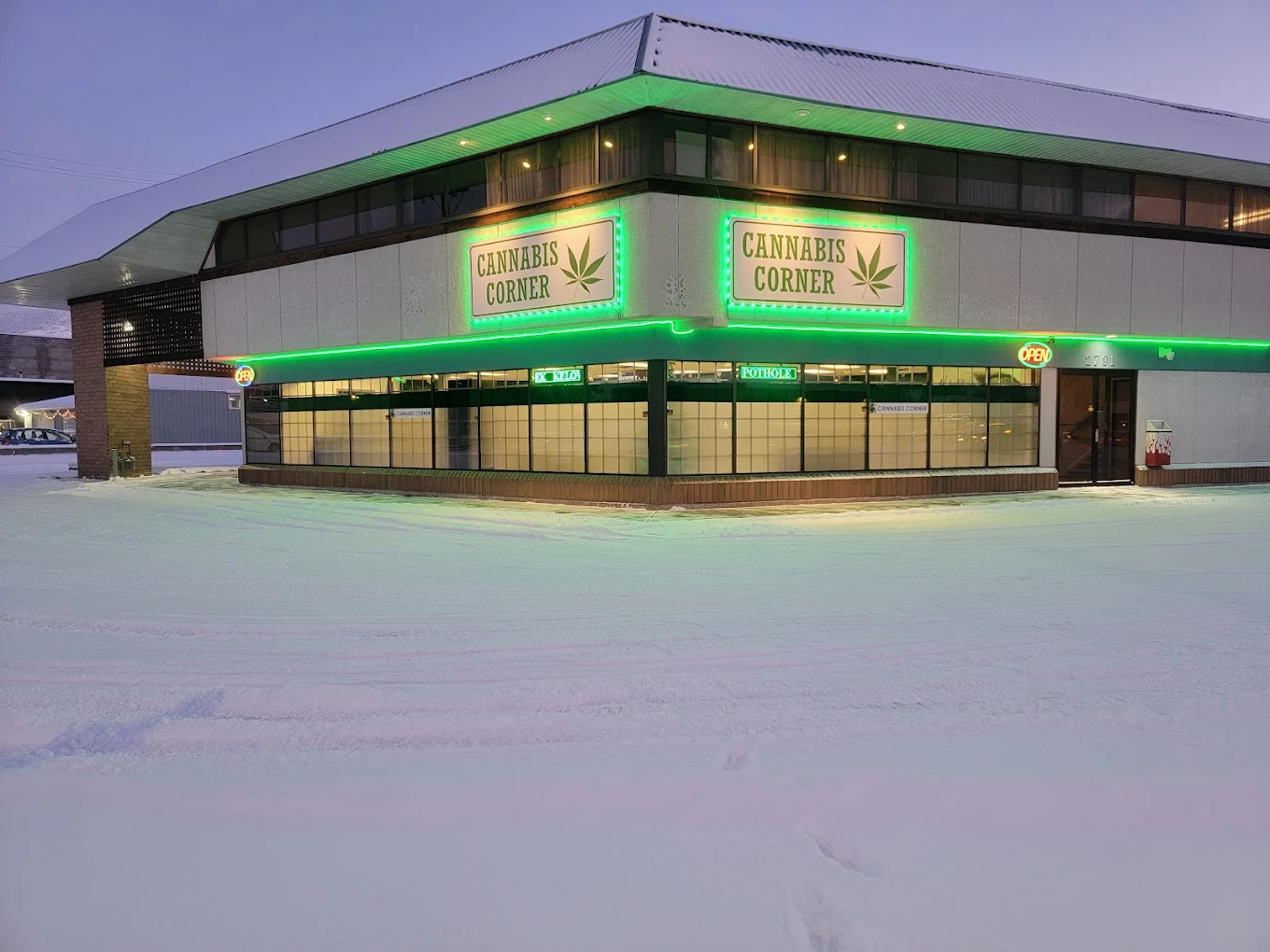 Cannabis Corner - Kelowna store front