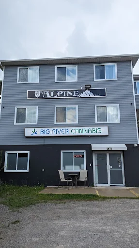 Big River Cannabis store front