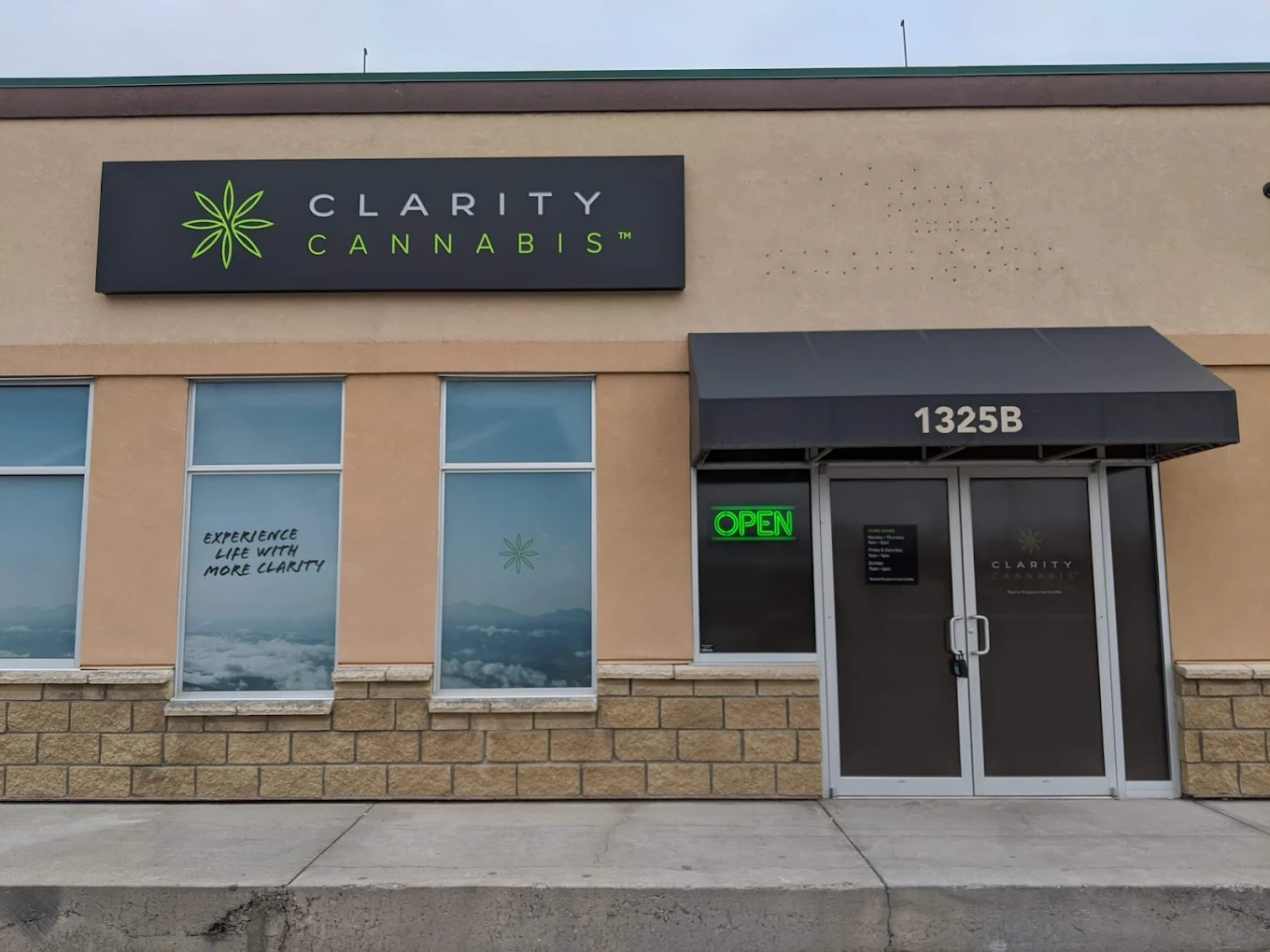 Clarity Cannabis - Cranbrook store front