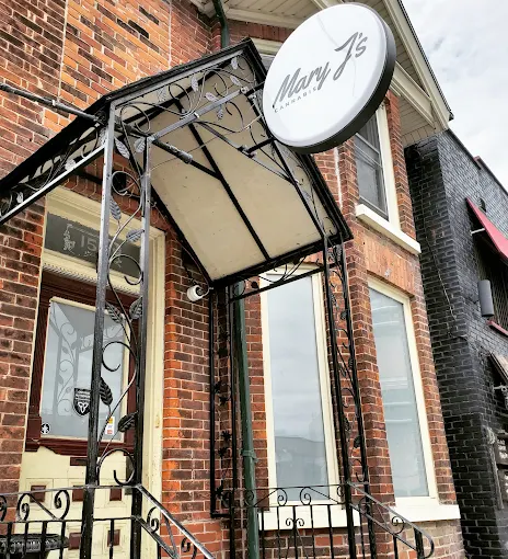 Mary J's Cannabis store front
