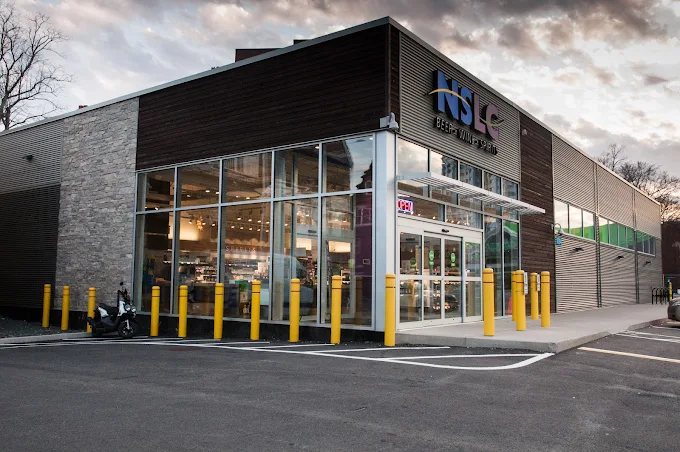 Queen Street store front