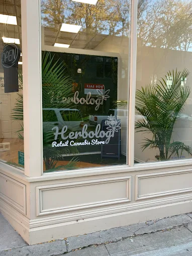 Herbologi store front