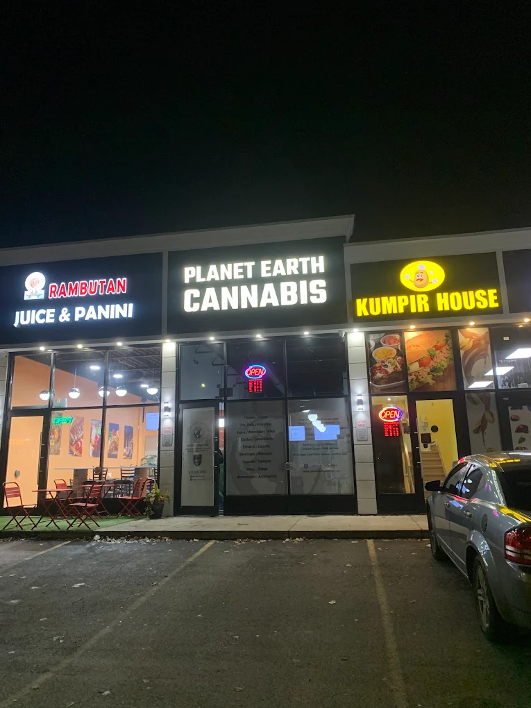 Planet Earth Cannabis store front