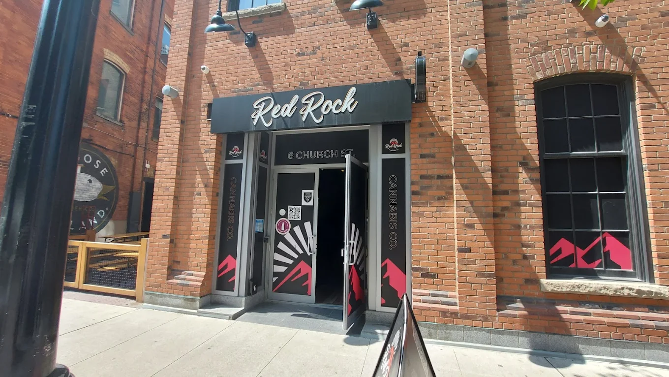 Red Rock Cannabis Co. store front