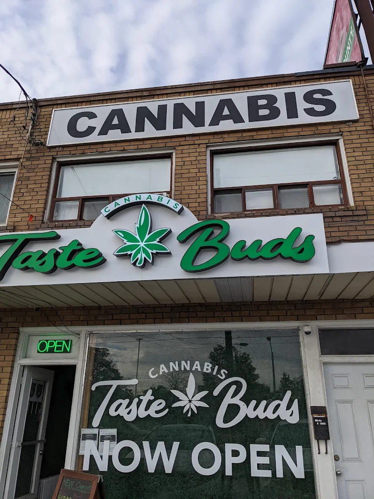 Taste Buds Cannabis - North York store front