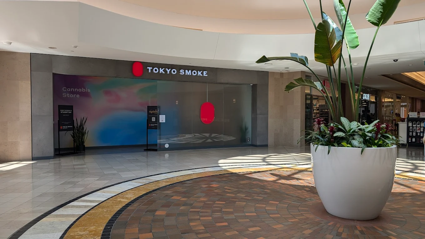 Tokyo Smoke - CF Sherway Gardens store front