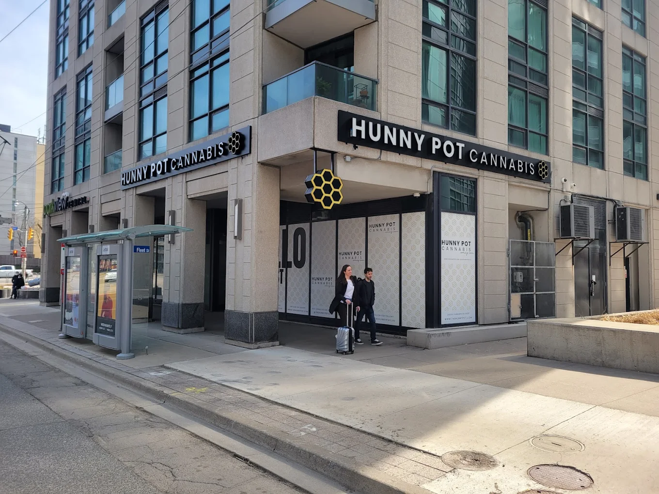The Hunny Pot store front