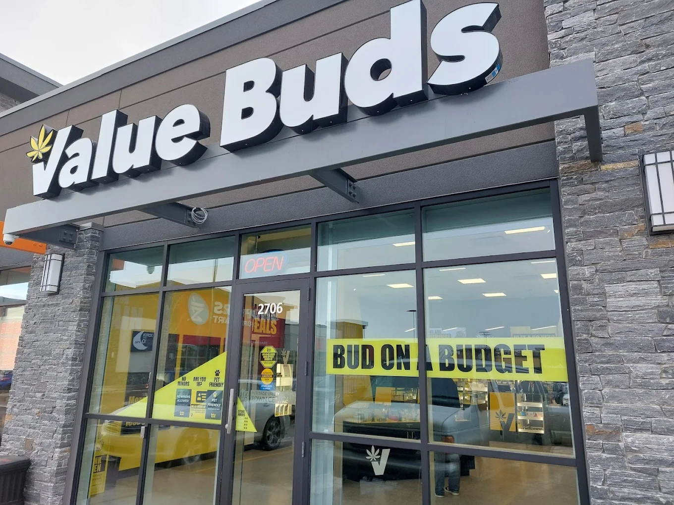 Value Buds Heritage Valley store front