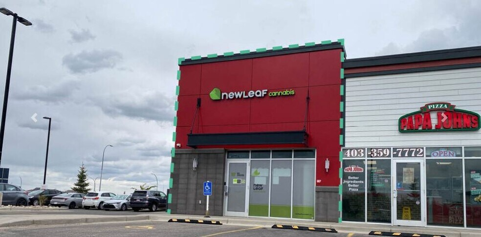 NewLeaf Cannabis - Sunridge store front