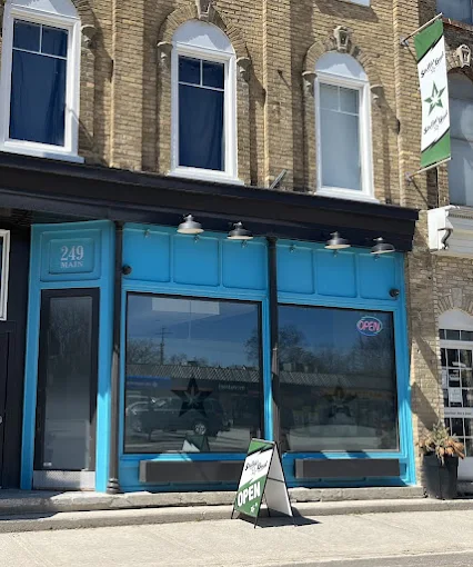 Stellar Bud store front