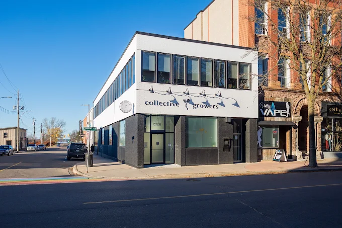 Collective Growers - Pembroke store front