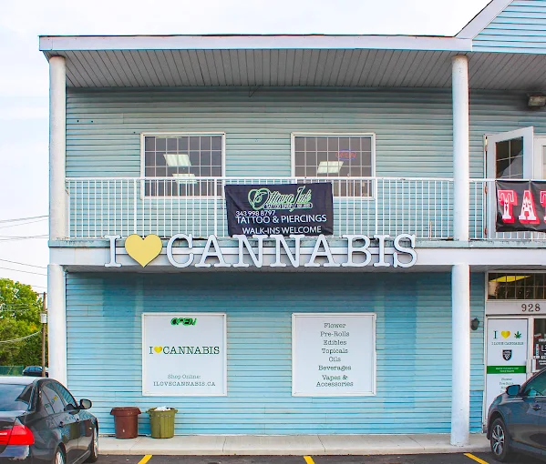 I LOVE CANNABIS store front