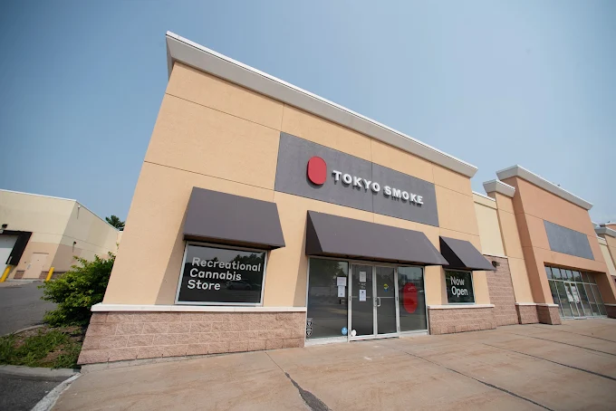 Tokyo Smoke - Orleans store front