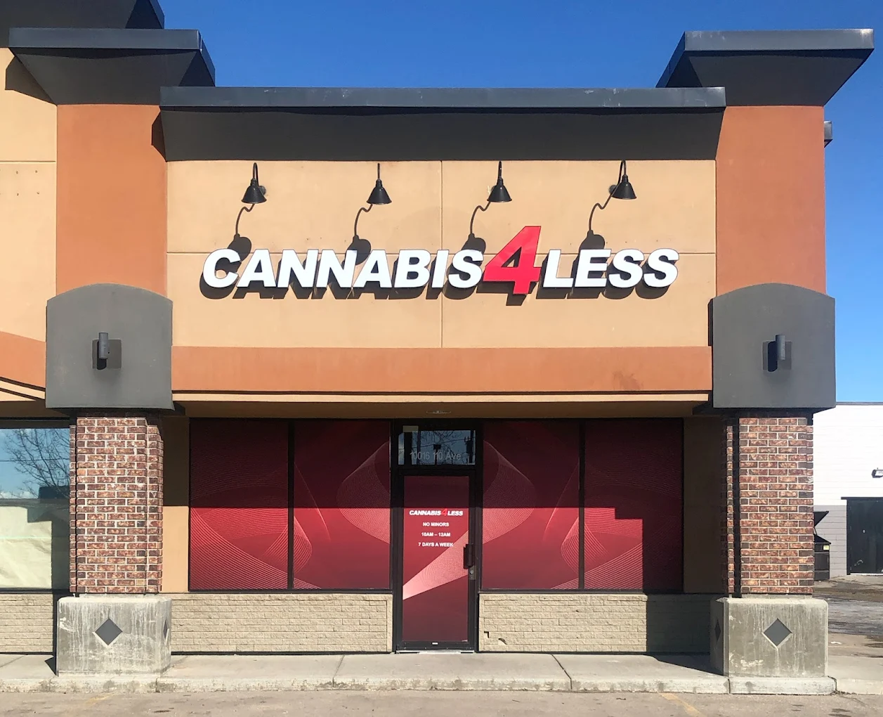 Cannabis 4 Less store front