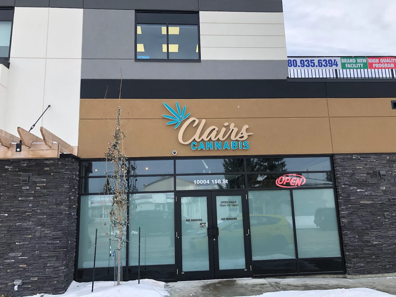 Clair's Cannabis Inc. store front