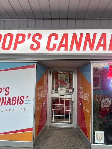Pop's Cannabis Co store front
