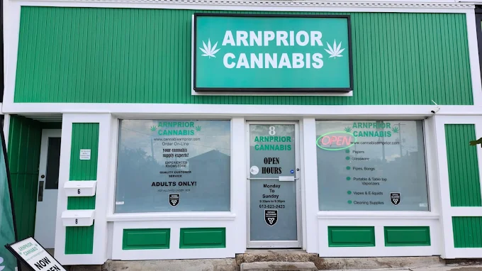 Arnprior Cannabis store front