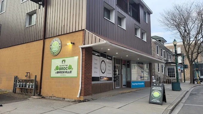 The Oz Store store front