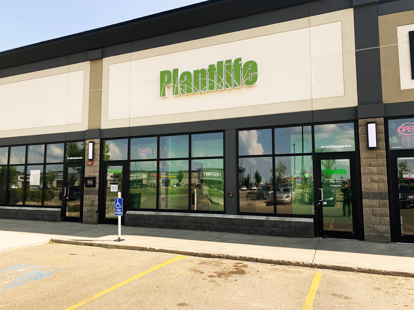 Plantlife Cannabis - Grand Prairie - West Gate store front