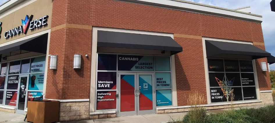 Cannaverse - Ancaster store front