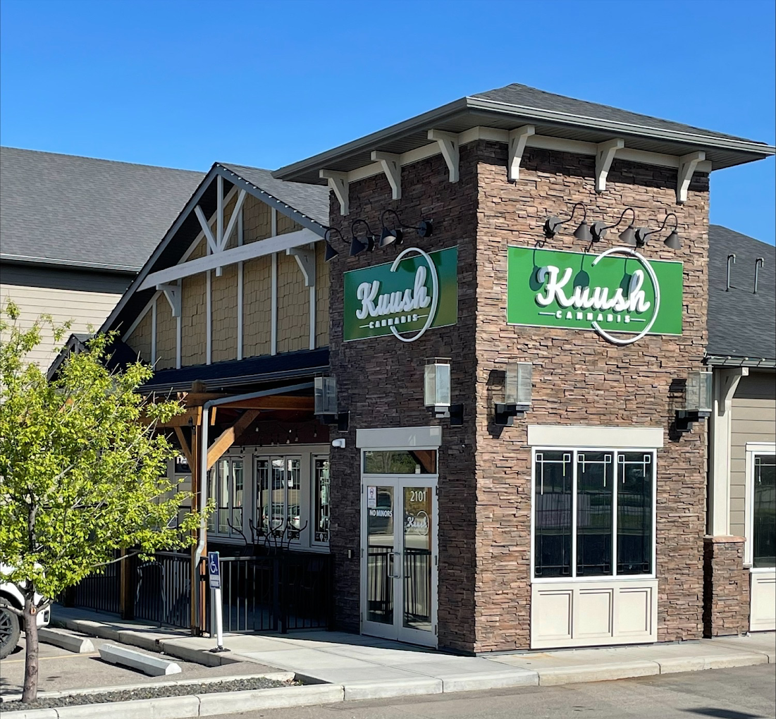 Kuush Cannabis store front