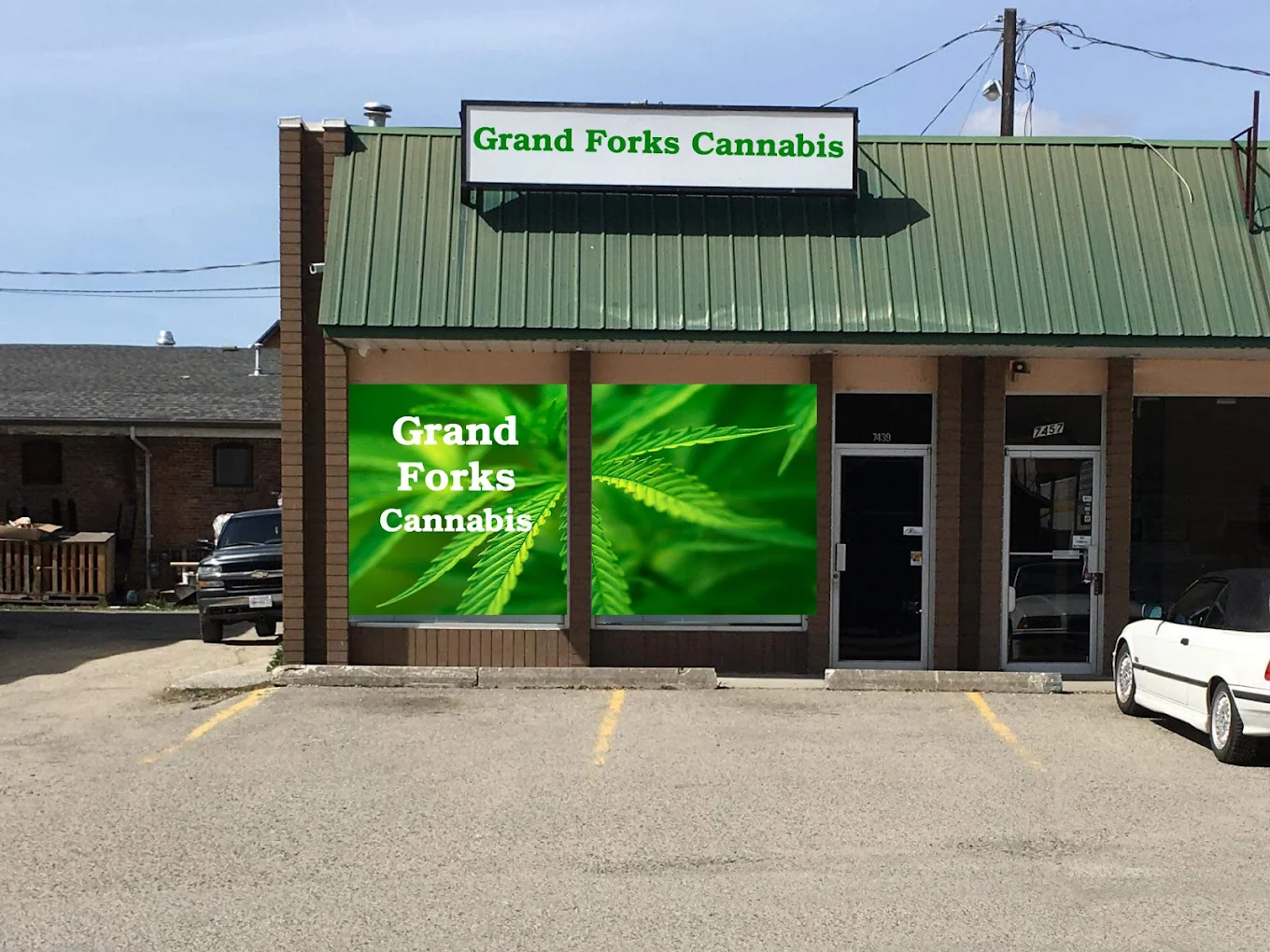 Grand Forks Cannabis store front
