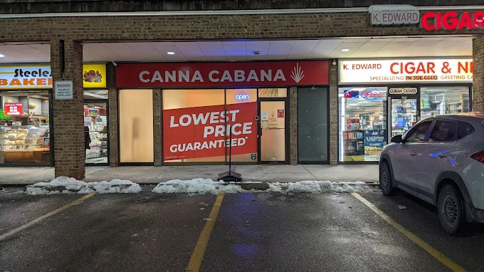 Canna Cabana (Bathurst Steeles) store front