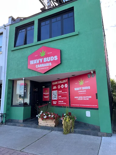 Wavy Buds Recreational Cannabis store front
