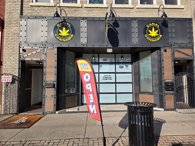 canal cannabis store front