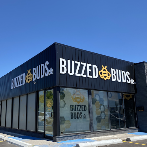 Buzzed Buds store front