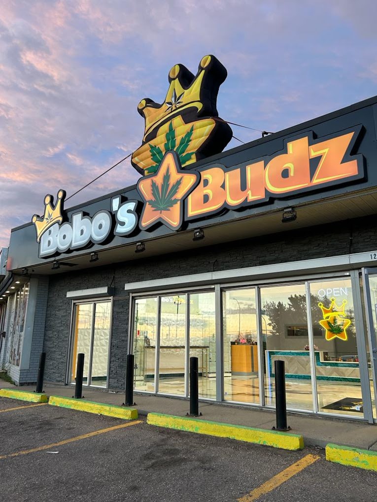 Bobo's Budz store front