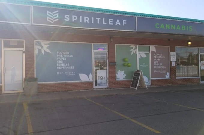Spiritleaf store front