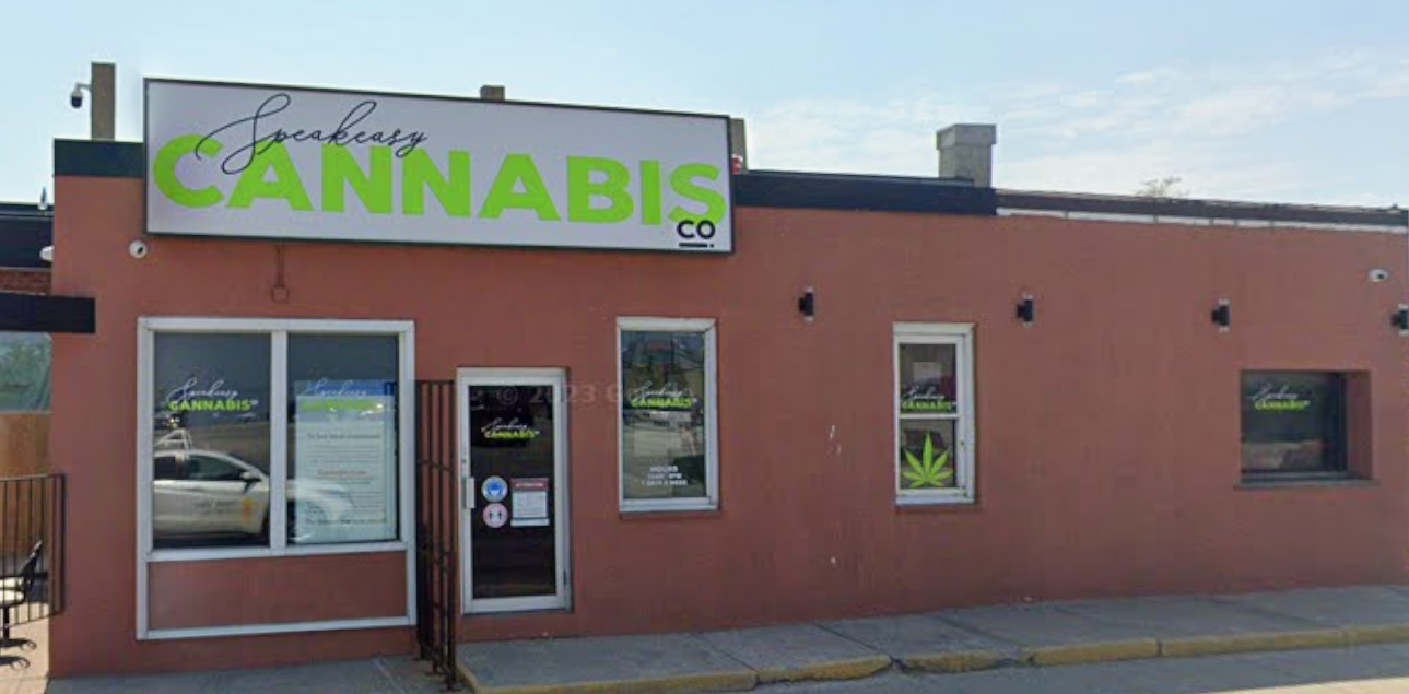 Speakeasy - Wasaga Beach store front