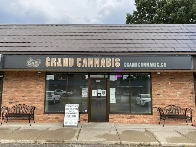 Grand Cannabis store front
