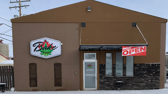 The Bake Shoppe - Maple Creek store front
