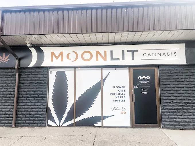 Moonlit Cannabis store front