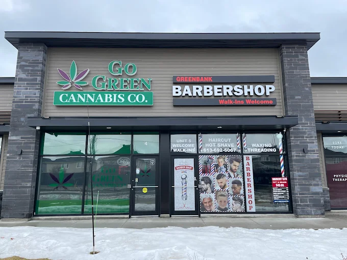 Go Green Cannabis Co store front