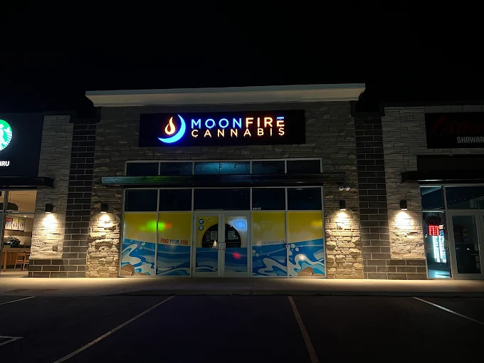 moonfire cannabis store front