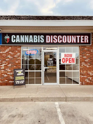 Cannabis Discounter store front