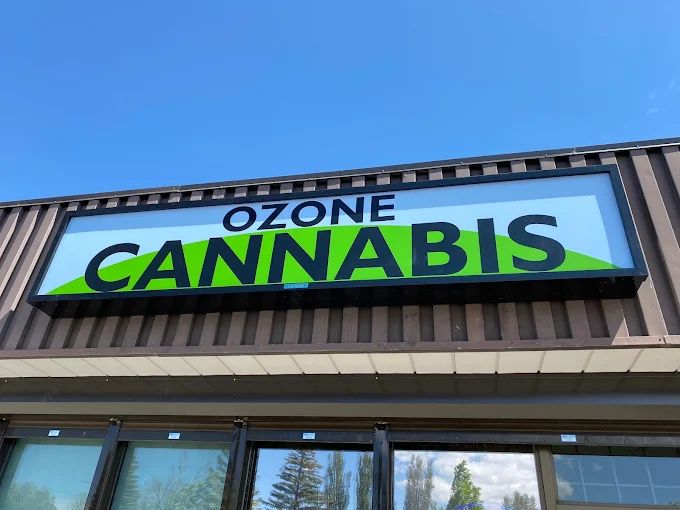 Ozone Cannabis store front