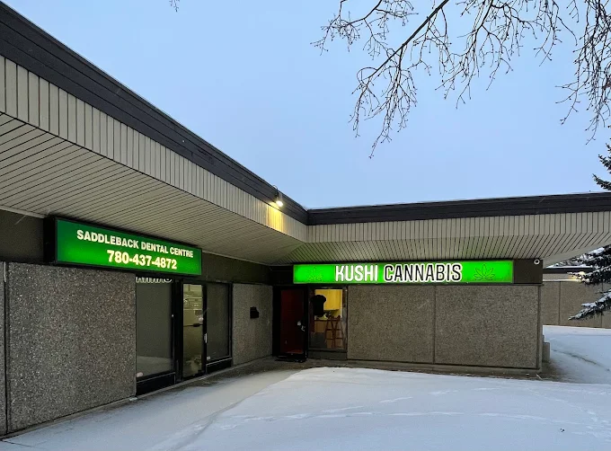 Kushi Cannabis store front