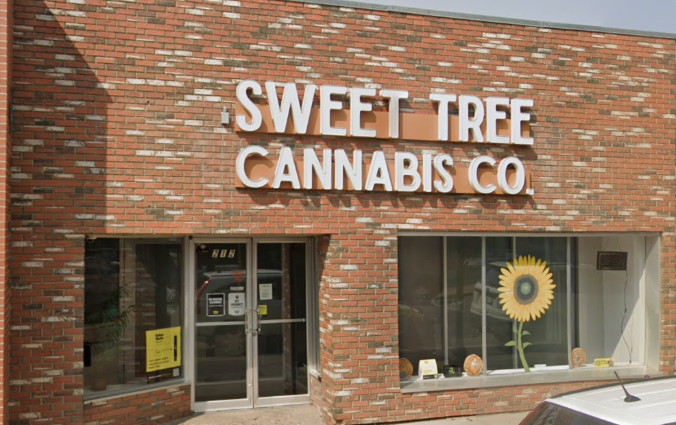 Value Buds - Swift Current store front