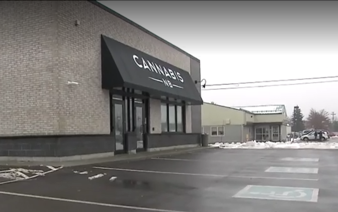 Cannabis NB store front