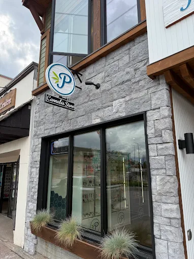 Pacificanna - Smithers store front