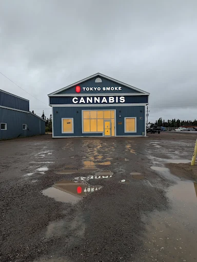 Tokyo Smoke - Happy Valley-Goose Bay store front