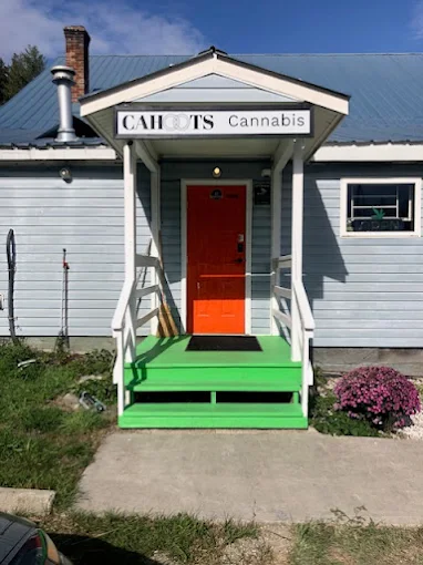 Cahoots Cannabis store front