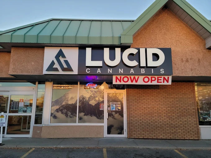 Lucid Cannabis store front