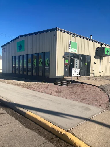 Level 420 store front