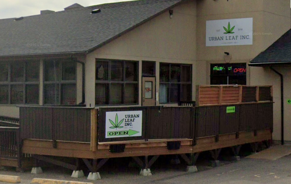 Urban Leaf store front