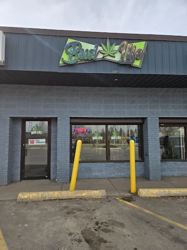 Budlife store front